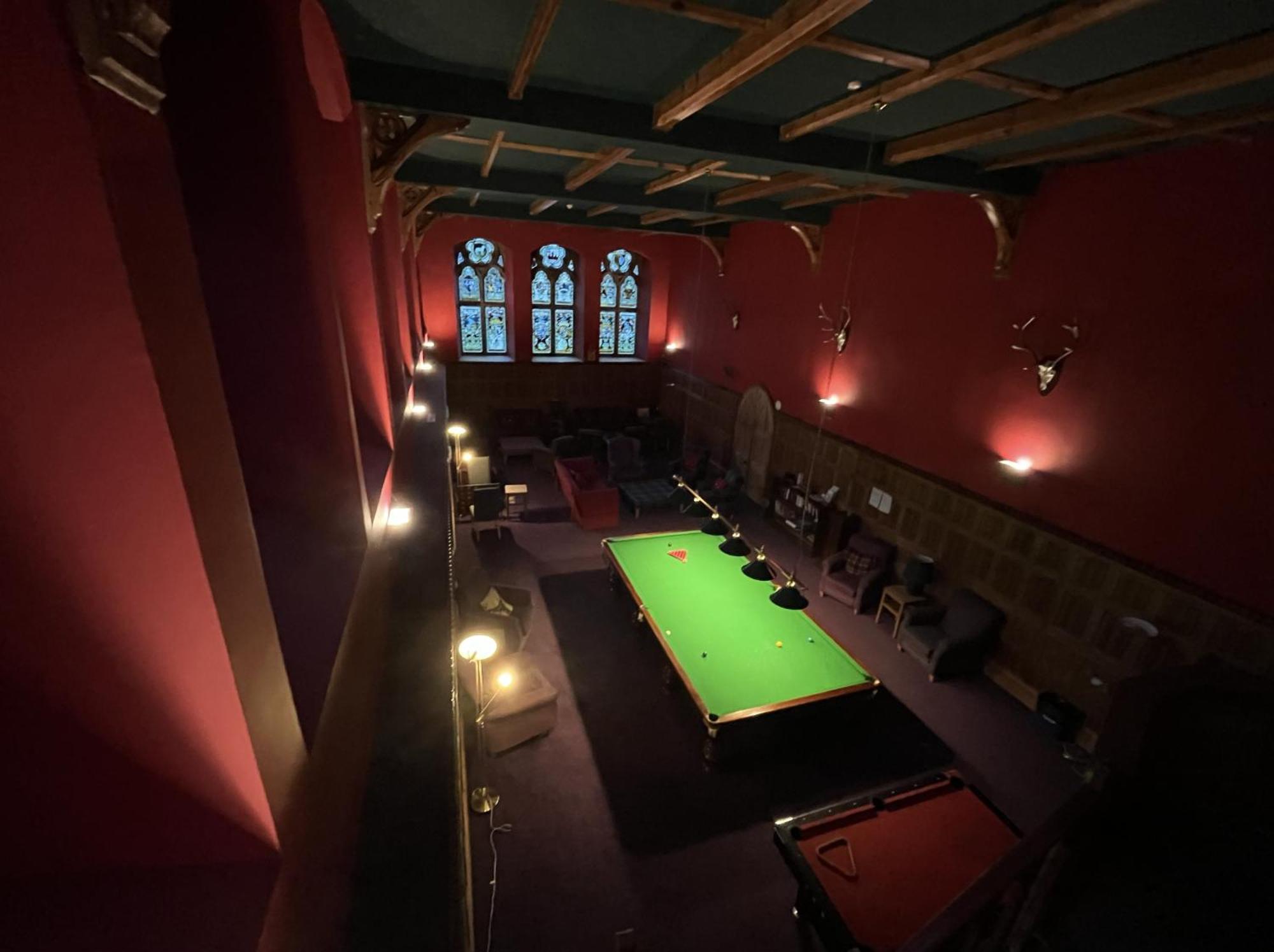 The Classrooms, Loch Ness Abbey - 142M2 Lifestyle & Heritage Apartment - Pool & Spa - The Highland Club - Resort On Lake Shores Fort Augustus Exterior photo